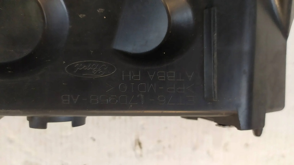 фото №9, Напрямна кронштейн кронштейн правий перед ford transit courier