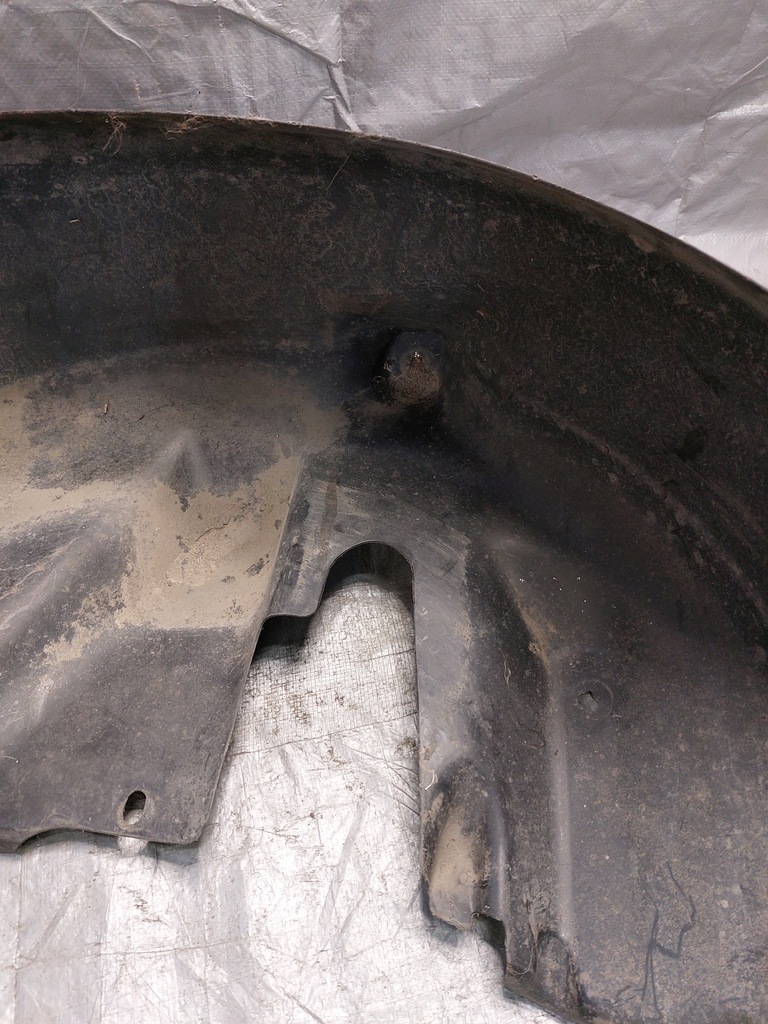 фото №9, Подкрылок правое задние peugeot 207 sw