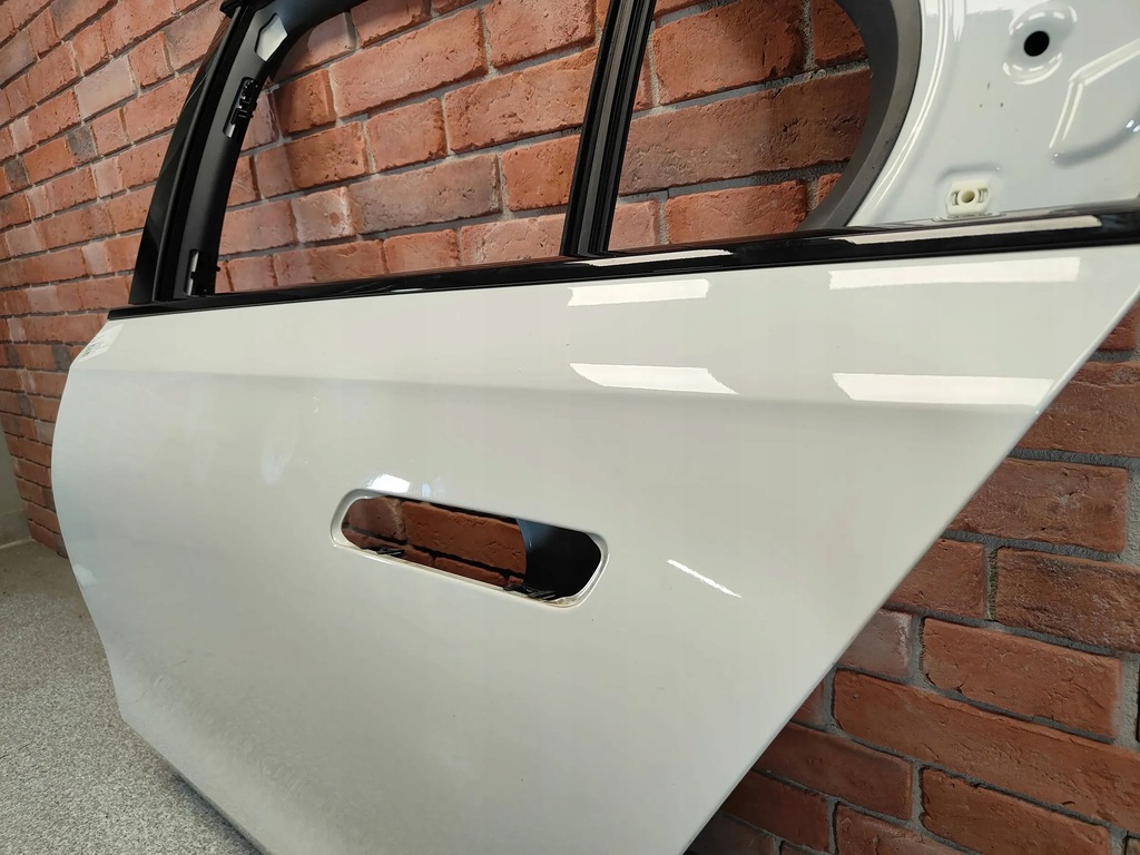 фото №6, Дверь левый задняя левая задние bmw 7 g70 a300 alpinweiss