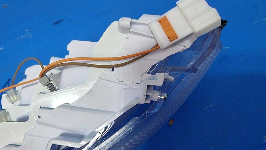 фото №4, Led лампы лампа левая перед kia sportage v full led