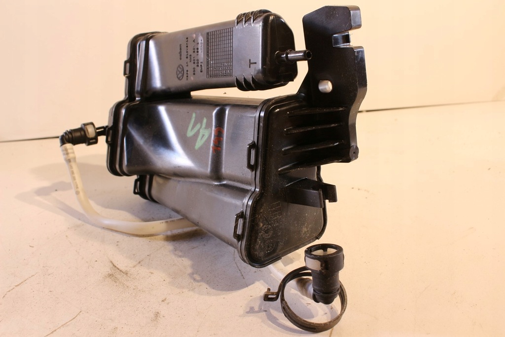 фото №10, Фильтр угольный паров audi a1 ii 82a 2q0201801a