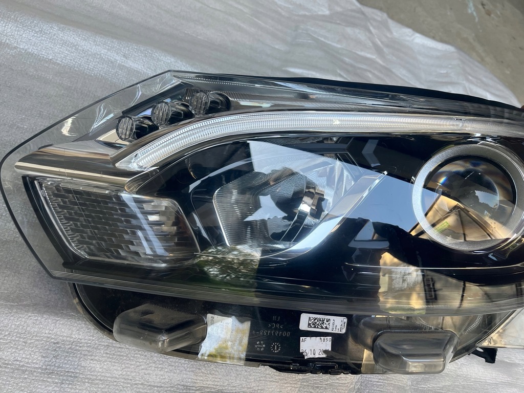 фото №3, Лампа левая передняя перед toyota proace ii 2 ксенон led 16--