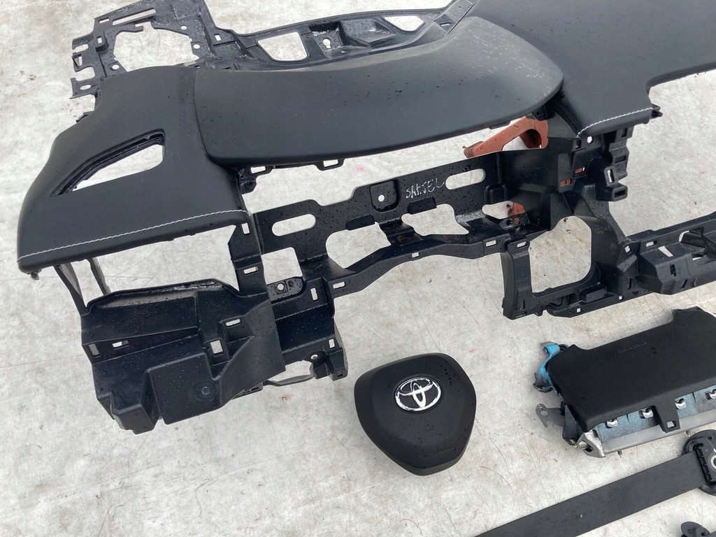 фото №6, Toyota corolla e21 панель приладів панель приладів консоль подушки безпеки