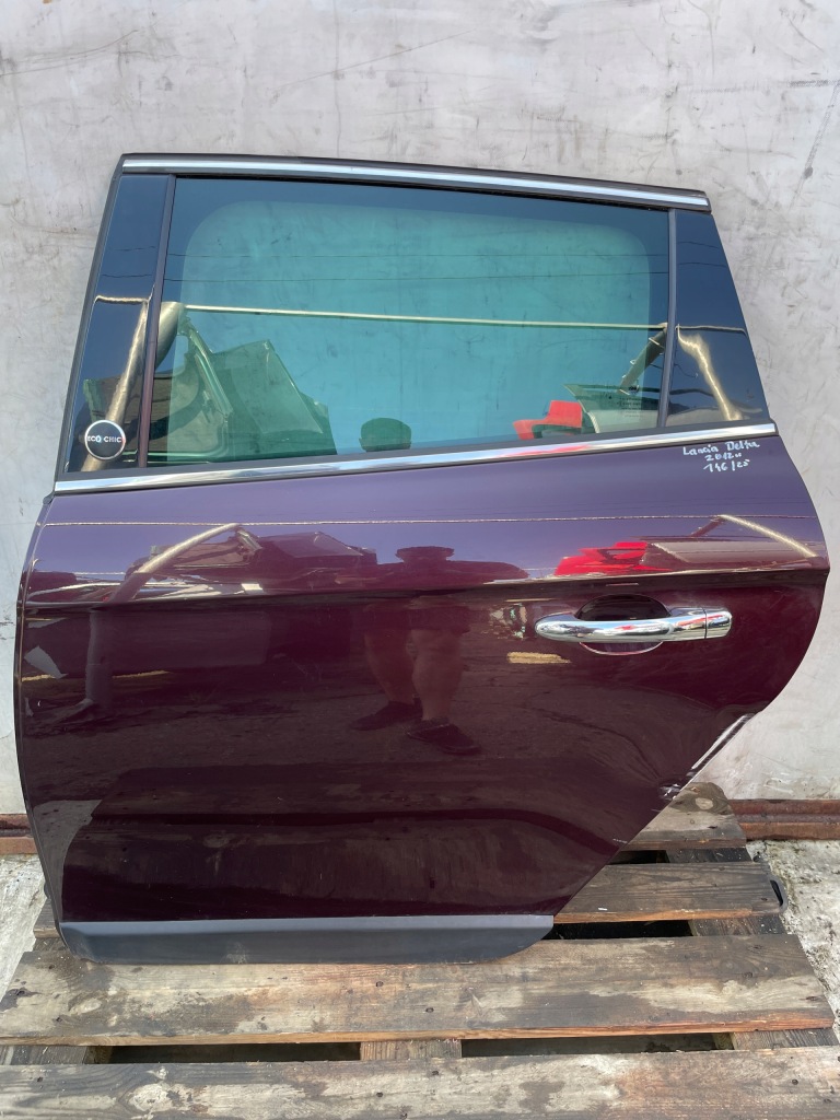 Купити Lancia delta 3 iii двері лівий задній vr.150