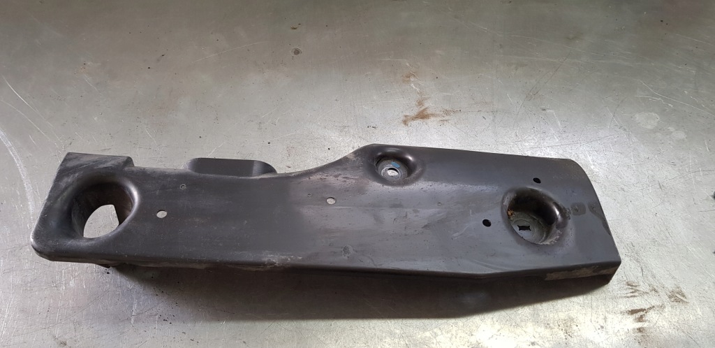 фото №1, Peugeot rifter 1.5 защита двигателя 9814545780