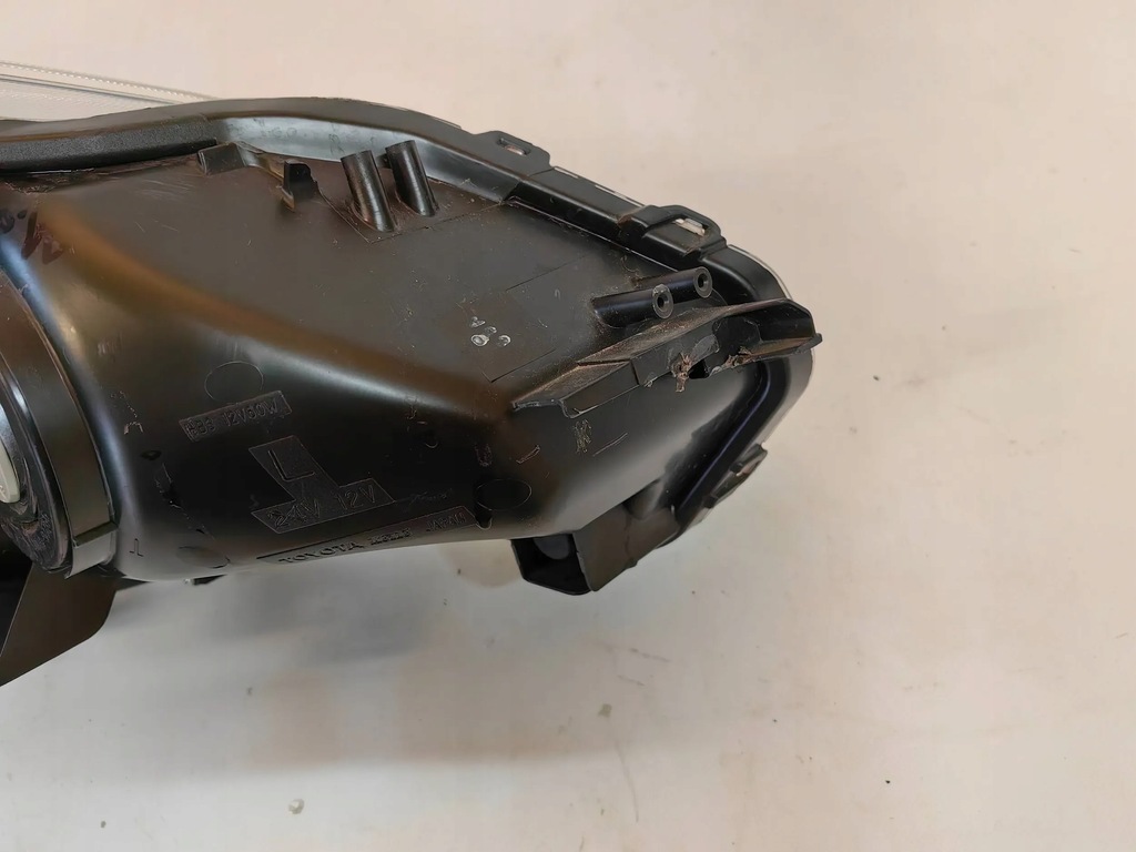 фото №11, Toyota prius + plus - лампа левая линза обычная polecam