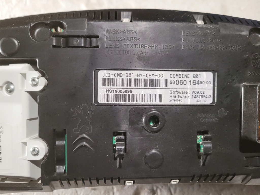 Счетчик приборы cotroen ds5 ds-5 9806016480 с Разборки