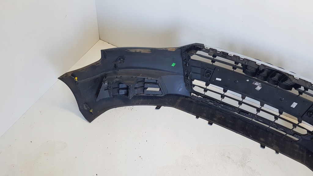 Audi a4 8w b9 бампер перед передний 4 pdc хороший оригинал Оригинал