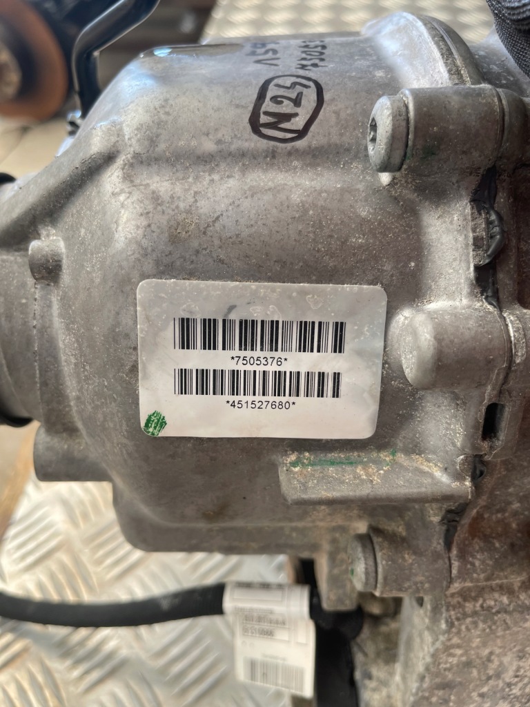 фото №6, Bmw оригинальный номер 7505376 x5 f15 x6 f16 редуктор коробки передач
