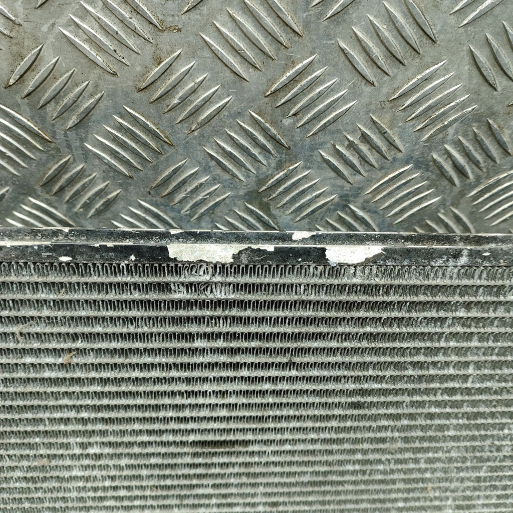 фото №6, Toyota hiace h50, h60, h70 2001 конденсатор / радиатор кондиционера