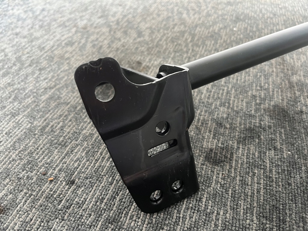 фото №10, Suzuki sx4 s-cross lift 19r 1.0 b каркас кронштейн i isofix задняя задние orygin