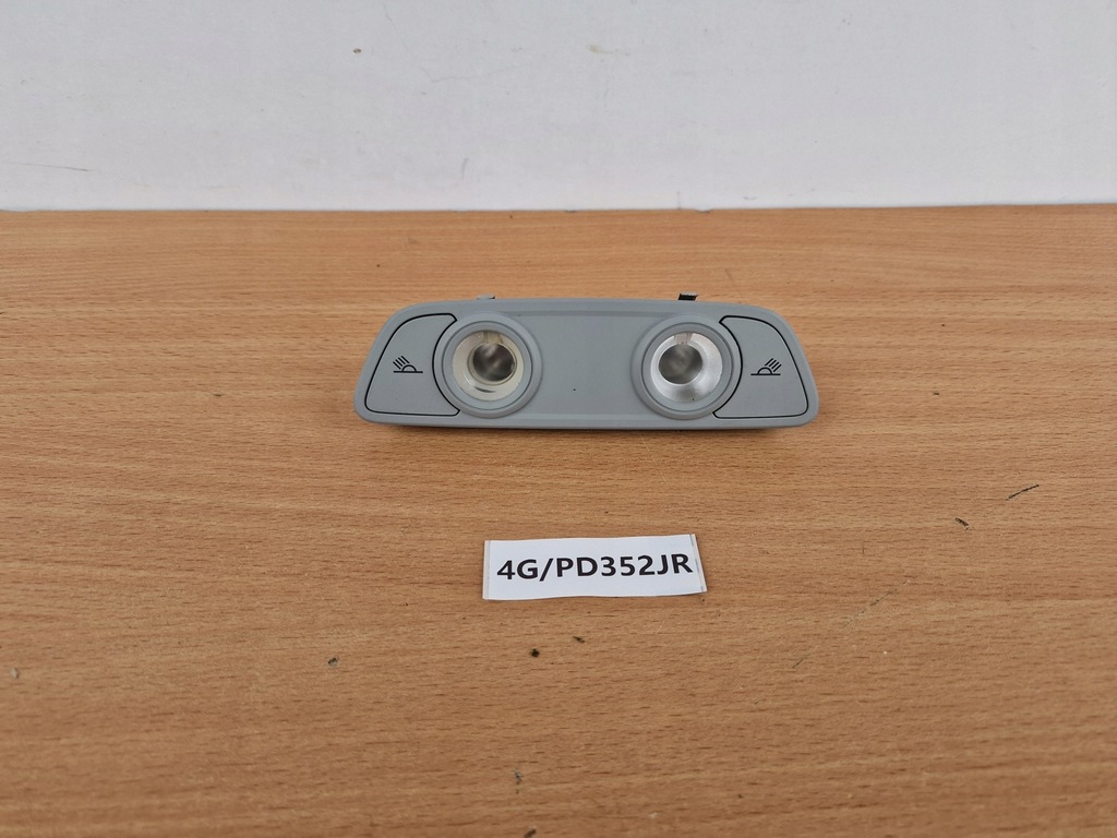 фото №1, Лампа освітлення кабіни audi q7 q8 4m a4 a5 8w