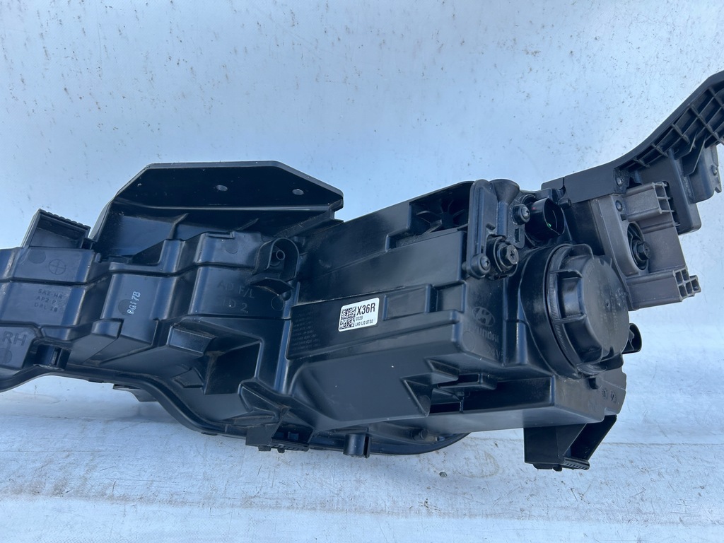 фото №14, Hyundai elantra 6 vi lift 18-20 лампа правая led оригинал 92102-f2 europa