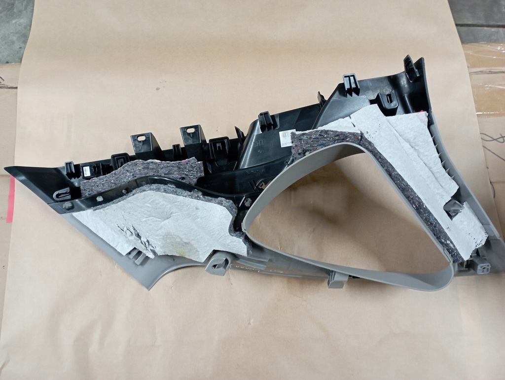 фото №4, Bmw f45 защита стойка обшивка правое задняя