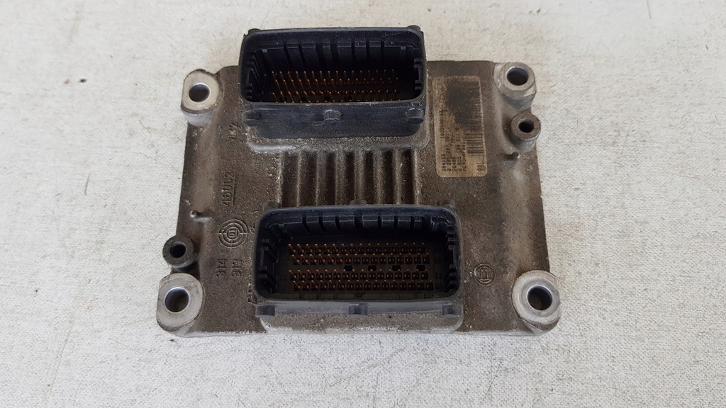 фото №1, Бортовой компьютер fiat punto ii 1.2 [28]