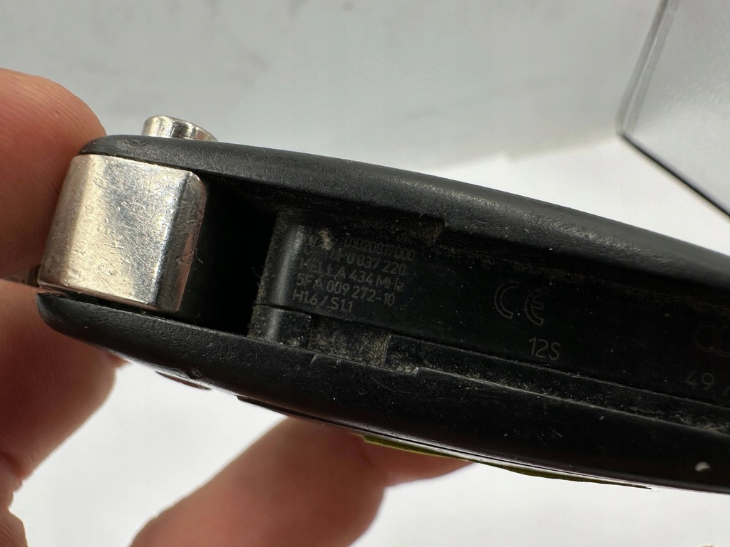 фото №7, Ключ ключ pilot складний ключ audi a3 8p 8p0837220 434mhz