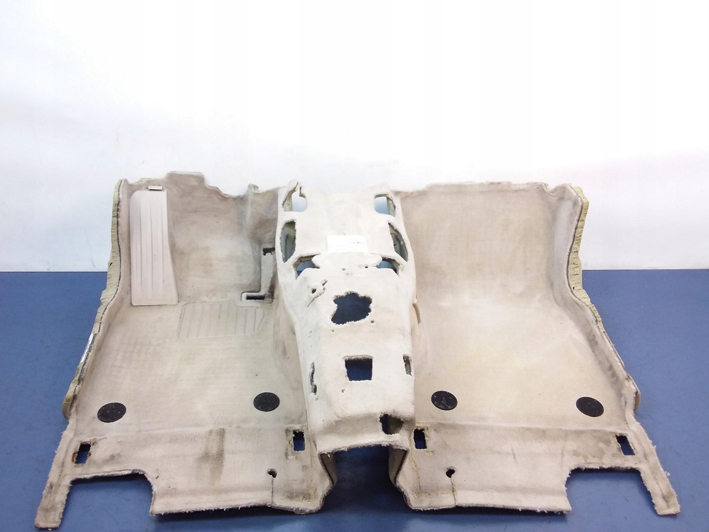 фото №1, Bmw 7 f02 обшивка коврик пол перед 7217848