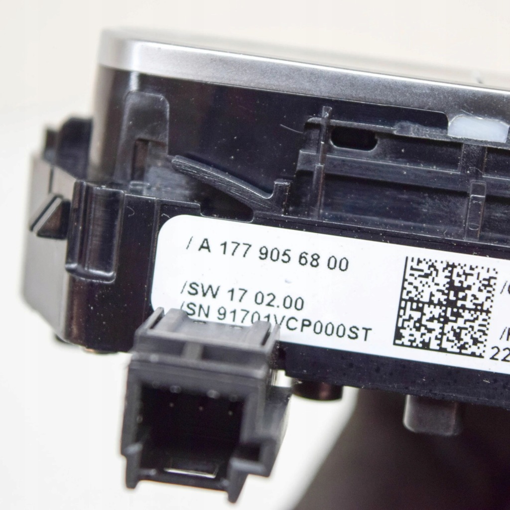 фото №6, Mercedes-benz gle w167 2022 перемикачі підігрів сидінь