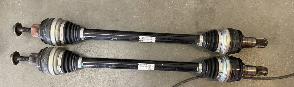 фото №1, Porsche macan 95b приводной вал 2.0 левая правая 95b501204b