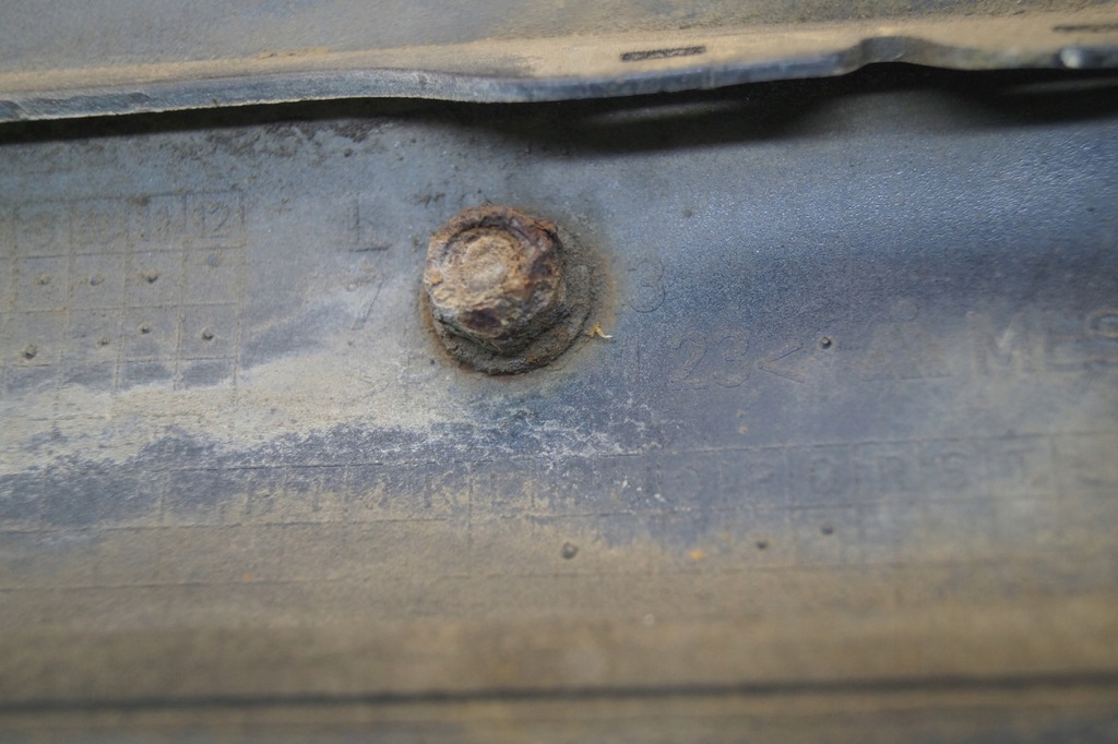 фото №8, Накладка крыла левый перед range rover l322