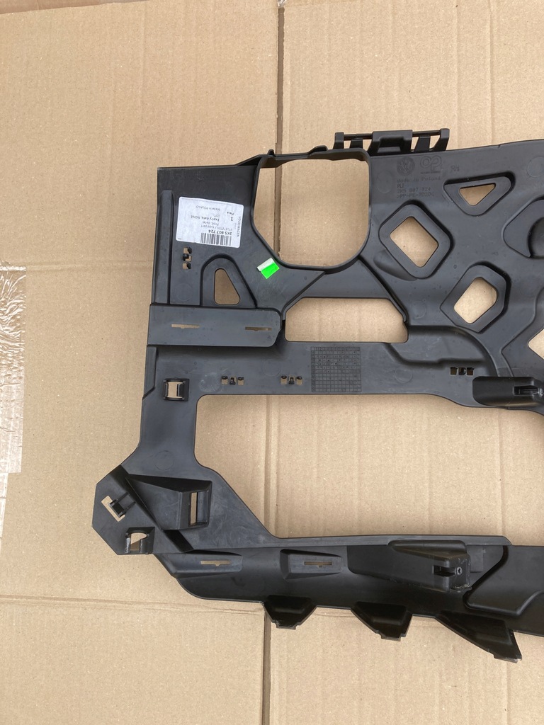 фото №7, Напрямна бампера правий перед vw caddy 2k5 orygi.