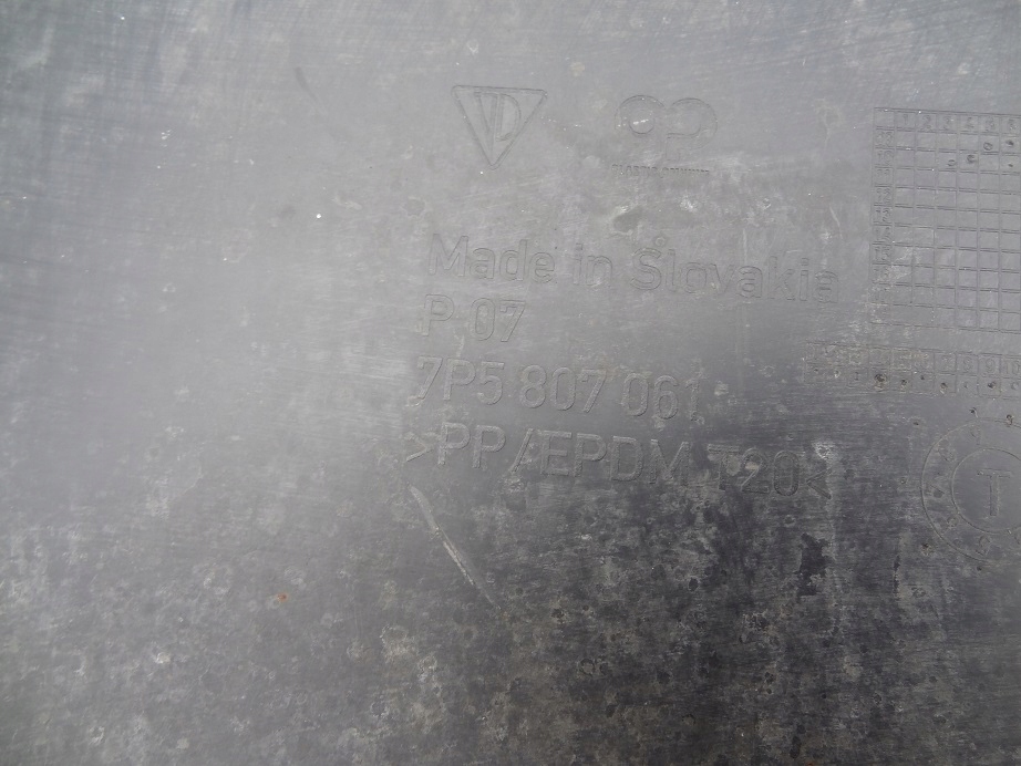 Kompletny бампер перед 7p5807061 porsche cayenne 2010-2014 Недорого