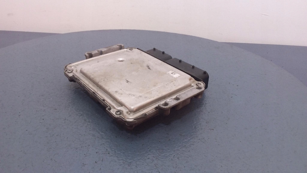 фото №5, Alfa romeo 159 1.9 jtdm бортовий комп'ютер блок керування двигуна 55204661