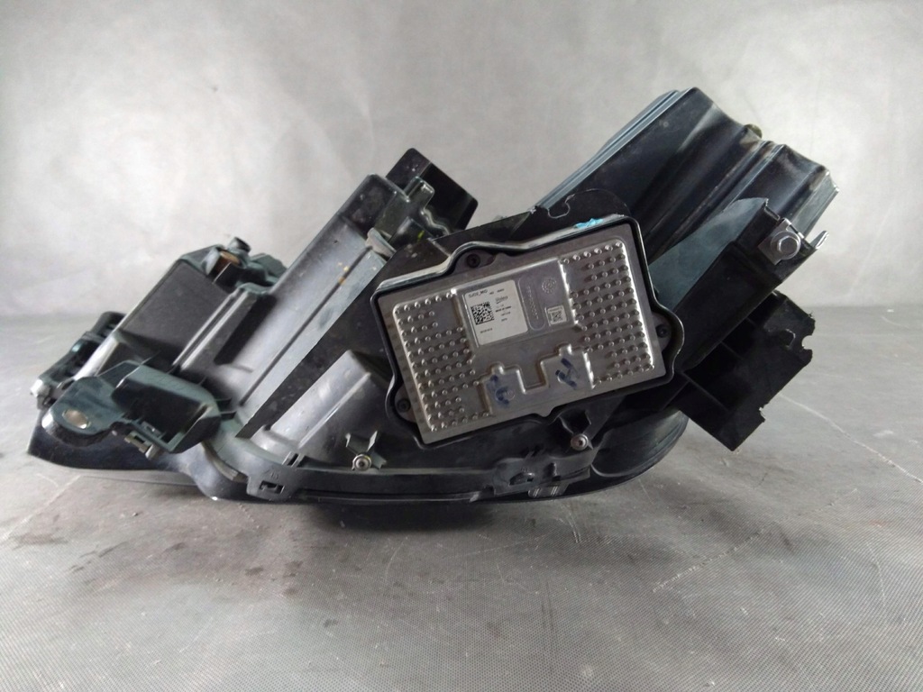 фото №8, Dodge ram 2500, 3500, heavy duty 2019+ лампа правая