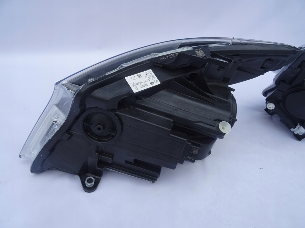 фото №6, Mercedes v-klasa eqv w447 led левая правая