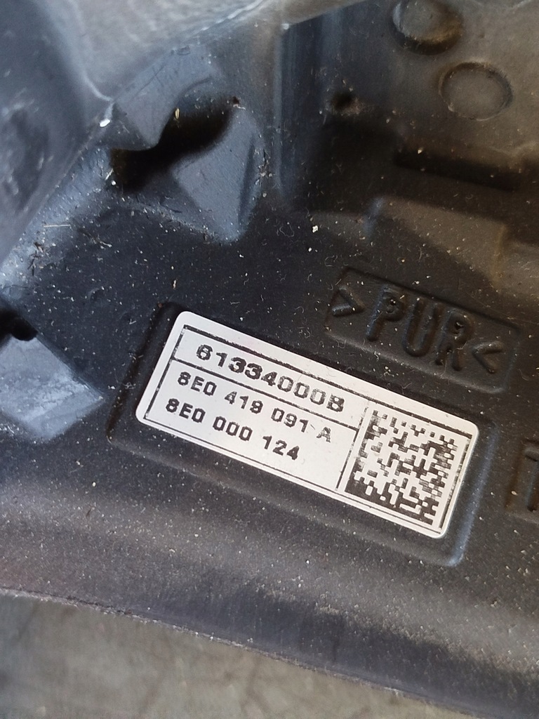 фото №11, Повітропровід шкіра подушка безпеки audi a4 b6 8e0419091a