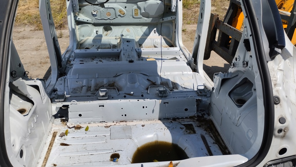 фото №4, Чверть права крила правий задня renault zoe