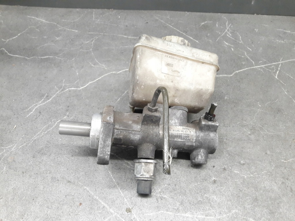 фото №1, 26612501123 главный цилиндр тормоза ml w163