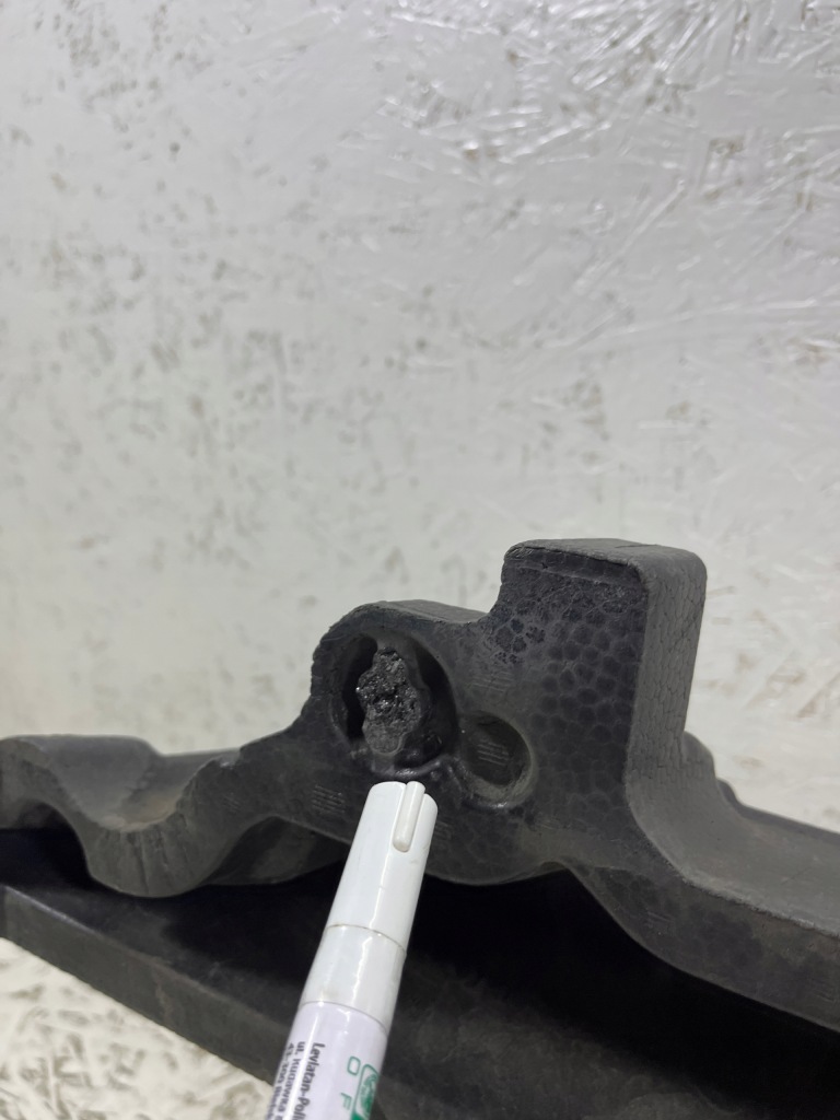 фото №9, 52614-42130 абсорбер бампера передний toyota rav4 v