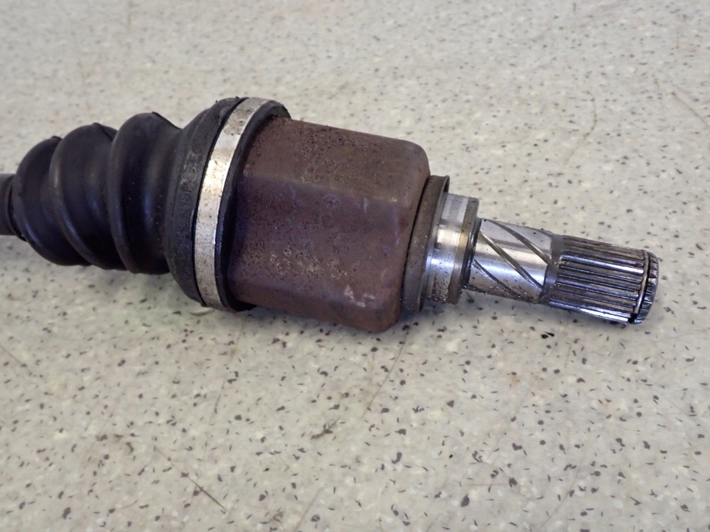 фото №4, Nissan note e11 06-11 1.4 benz приводной вал правая