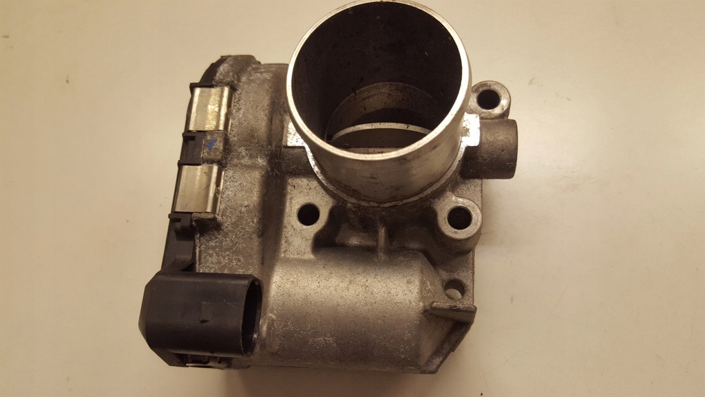 фото №1, Дросельна заслінка laguna espace trafic koleos 2.0 dci h8200330812 0281002681