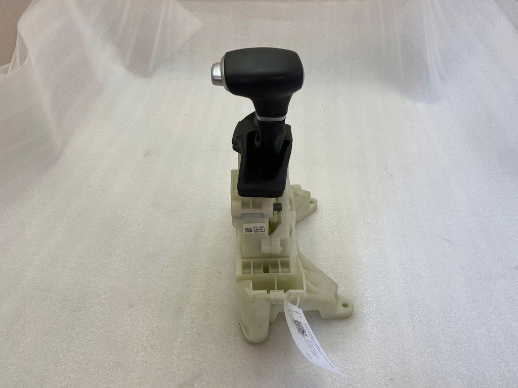 фото №6, Kia sportage 2019 домкрат переключения передач / верхний