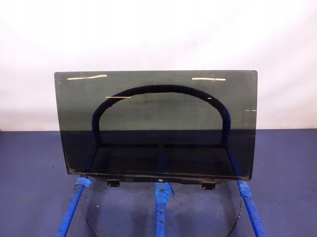 фото №1, Chrysler town country v стекло дверь задняя правая