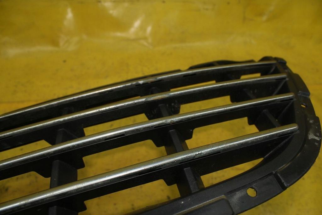 фото №5, Решітка радіатора ґрати бампера передня pacifica i 05r