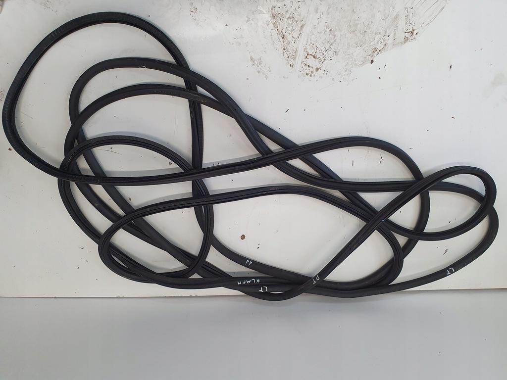 фото №1, Grandland прокладка кузовная дверь левый задняя