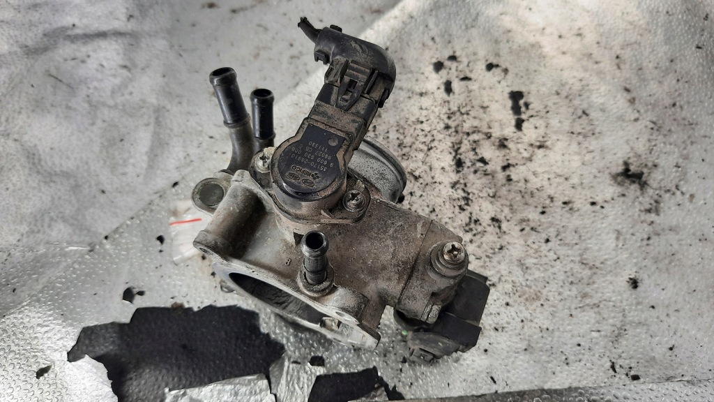 фото №4, Дроссельная заслонка kia carens 1.6b 09r