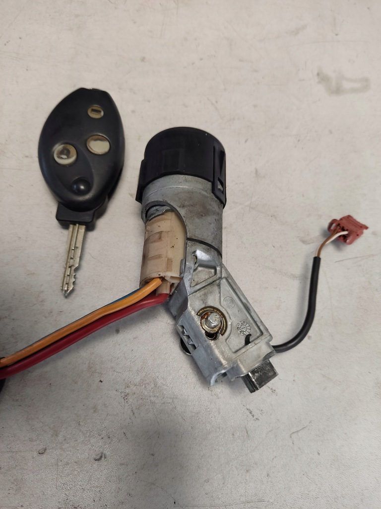 фото №6, Замок зажигания с ключ citroen c5 i 2001-2004 4162ce