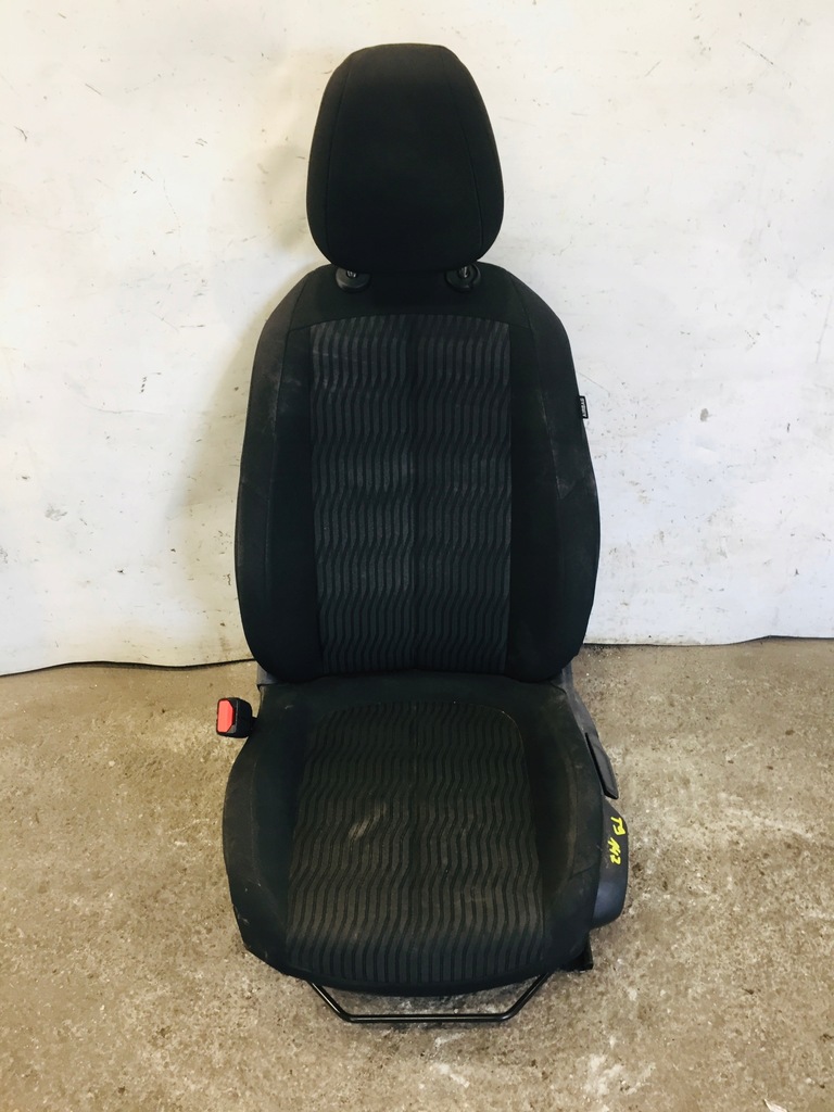 фото №1, Сидіння лівий peugeot 308 ii t9 #147