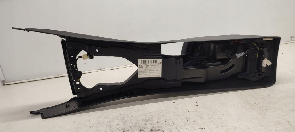 Підлокітник тунель bmw e90 e91 рестайлінг Доставка