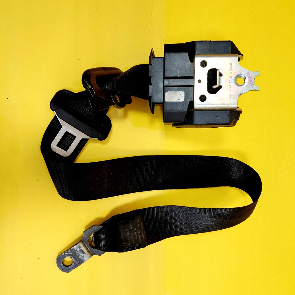 Ремінь безпеки ліве перед bmw 3 e46 040183 nr476 Київ