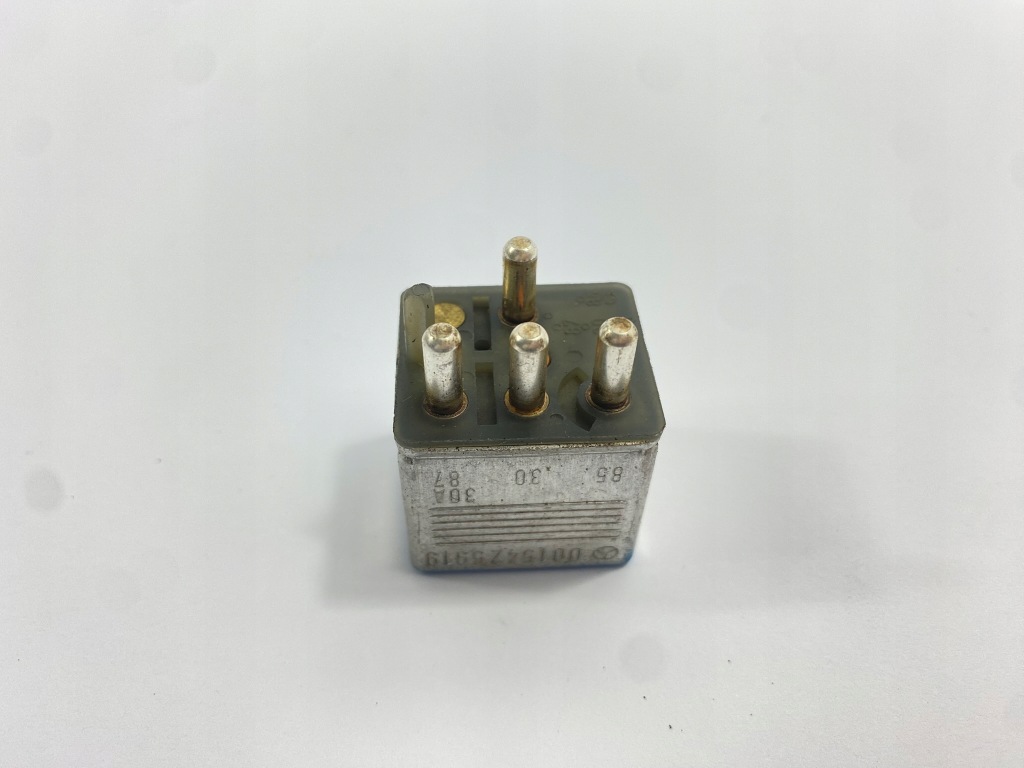 Реле mercedes w124 w126 r129 w140 899856 12v 30a 0015425919 Зі Шроту