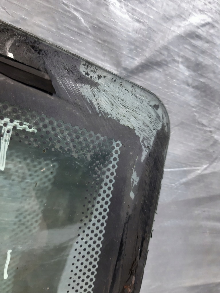 фото №12, Скло задня задня автобус isuzu turquoise