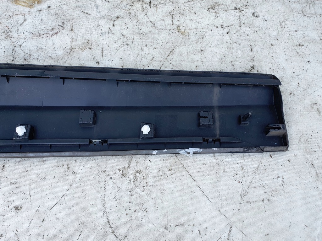 фото №10, Молдинг дверь правый перед vw t-roc