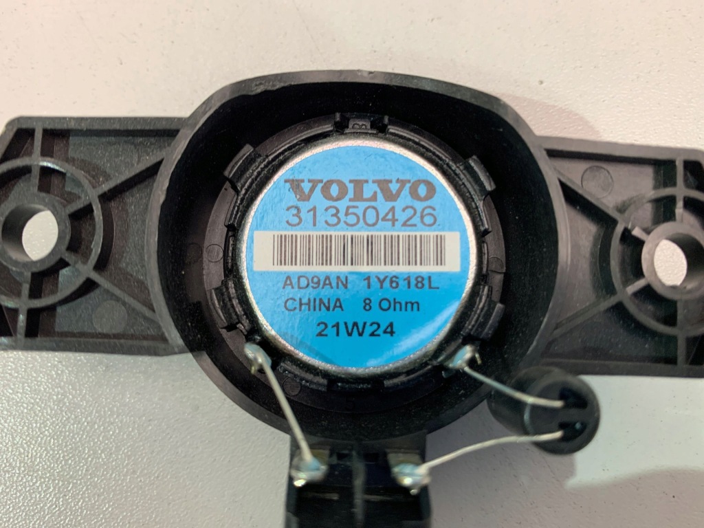 фото №4, Volvo s90 xc60 xc90 динамик дверь перед 31350426
