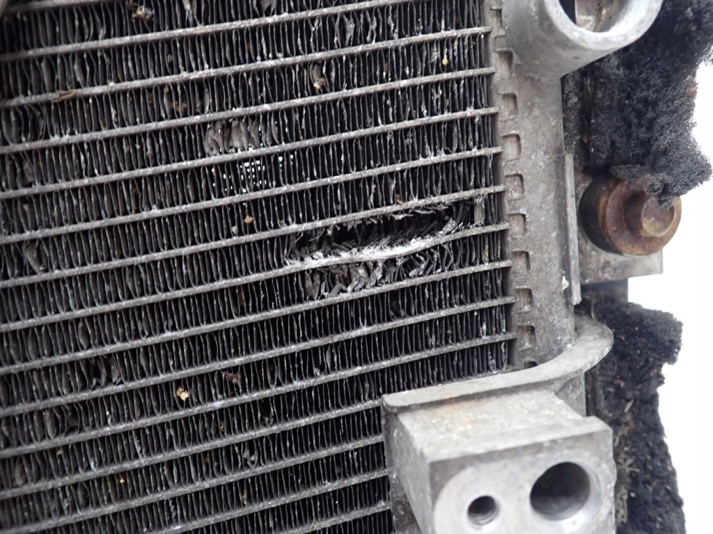 Комплект радіатор вентилятор woda кондиціонер оригінал  grand vitara xl 1 2.7i 127kw Київ