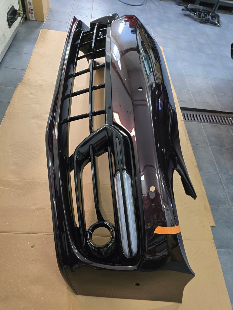 фото №1, Porsche panamera 971.1 kompletny бампер перед sport design